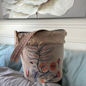 Sweet little spartina shoulder bag